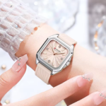 CURREN 9113 Women's Rubber Straps Watch
